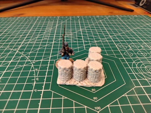 28mm model defensive - model,